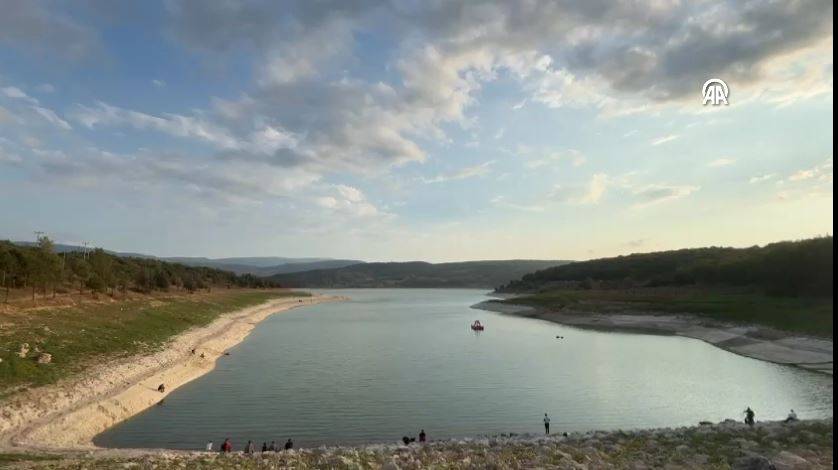 Bolu’daki Gölköy Baraj Gölü’nde yarım ada oluştu. İçme suyu ihtiyacını karşılıyor 16